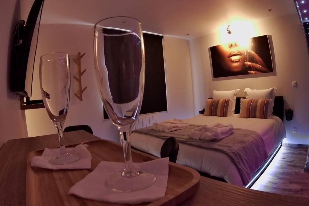 Spa Privatif Love Room, Le Hammam Et Bulles, Chez Nuits Chartraines Chartres Exterior photo