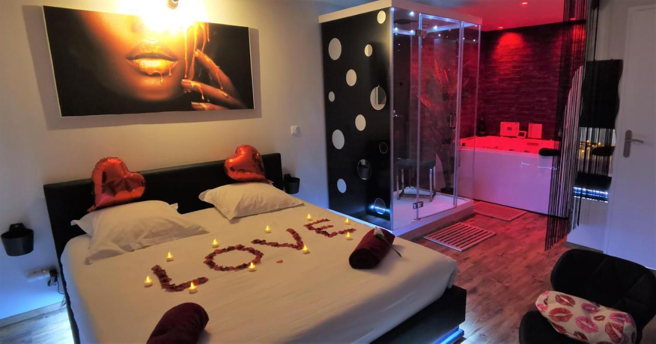Spa Privatif Love Room, Le Hammam Et Bulles, Chez Nuits Chartraines Chartres Exterior photo